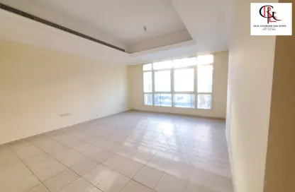 Apartment - 2 Bedrooms - 2 Bathrooms for rent in Shabiya 10 - Shabiya - Mussafah - Abu Dhabi