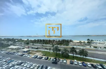 Apartment - 4 Bedrooms - 5 Bathrooms for rent in 3 Sails Tower - Corniche Road - Abu Dhabi