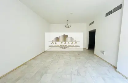 Apartment - 2 Bedrooms - 2 Bathrooms for rent in Manazil Tower 5 - Al Taawun Street - Al Taawun - Sharjah