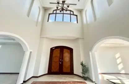 Villa - 6 Bedrooms for rent in Al Barsha 3 - Al Barsha - Dubai