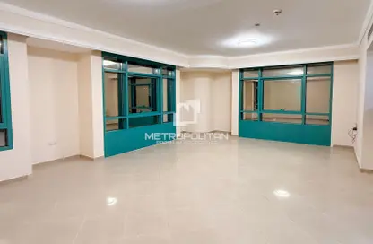 Apartment - 2 Bedrooms - 3 Bathrooms for sale in Marina Crown - Dubai Marina - Dubai