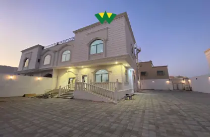 Villa - 4 Bedrooms - 6 Bathrooms for rent in Mohamed Bin Zayed City Villas - Mohamed Bin Zayed City - Abu Dhabi