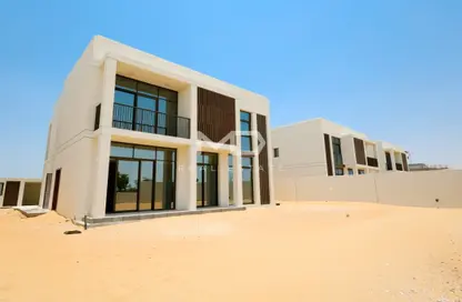 Villa - 4 Bedrooms - 6 Bathrooms for rent in Nad Al Dhabi - Al Jubail Island - Abu Dhabi