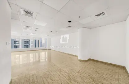 Office Space - Studio - 1 Bathroom for sale in Clover Bay Tower - Business Bay - Dubai