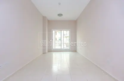 Apartment - 1 Bedroom - 1 Bathroom for rent in Mazaya 10B - Queue Point - Dubai Land - Dubai