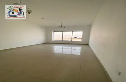 Apartment - 1 Bedroom - 2 Bathrooms for rent in Dar Al Majaz - Jamal Abdul Nasser Street - Al Majaz - Sharjah