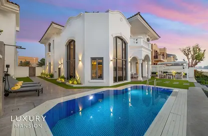 Villa - 4 Bedrooms - 6 Bathrooms for rent in Garden Homes Frond L - Garden Homes - Palm Jumeirah - Dubai