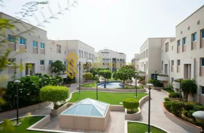 Apartment - 4 Bedrooms - 5 Bathrooms for rent in Al Muroor Tower - Muroor Area - Abu Dhabi