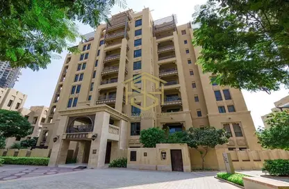 Apartment - 3 Bedrooms - 5 Bathrooms for sale in Zaafaran 1 - Zaafaran - Old Town - Dubai