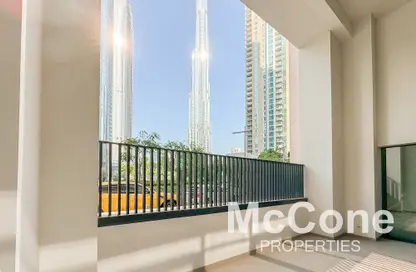 Apartment - 3 Bedrooms - 4 Bathrooms for sale in Act Towers - Opera District - Downtown Dubai - Dubai