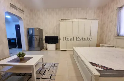 Apartment - Studio - 1 Bathroom for rent in Khalifa City A Villas - Khalifa City A - Khalifa City - Abu Dhabi