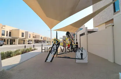 Townhouse - 3 Bedrooms - 4 Bathrooms for sale in Aldhay at Bloom Gardens - Bloom Gardens - Al Salam Street - Abu Dhabi