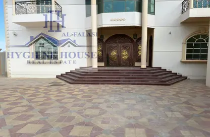 Villa - 6 Bedrooms - 7 Bathrooms for rent in Al Salamah - Umm Al Quwain