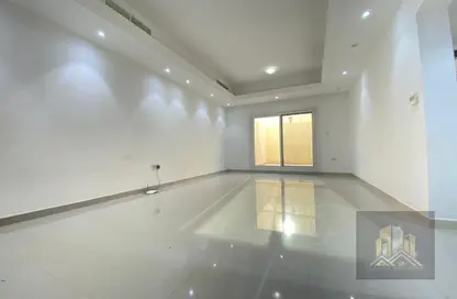 Apartment - 1 Bathroom for rent in Mohamed Bin Zayed Centre - Mohamed Bin Zayed City - Abu Dhabi