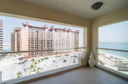 Apartment - 2 Bedrooms - 3 Bathrooms for rent in Al Das - Shoreline Apartments - Palm Jumeirah - Dubai