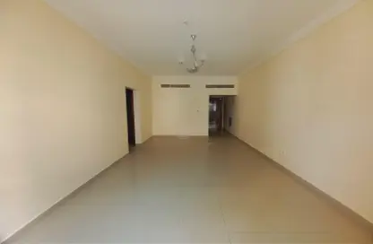 Empty Room image for: Apartment - 2 Bedrooms - 3 Bathrooms for rent in Muweileh Community - Muwaileh Commercial - Sharjah, Image 1