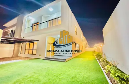 Villa - 5 Bedrooms for rent in Al Hooshi Villas - Hoshi - Al Badie - Sharjah