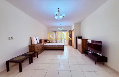 Apartment - 1 Bedroom - 1 Bathroom for rent in Mulberry 2 - Emirates Gardens 2 - Jumeirah Village Circle - Dubai