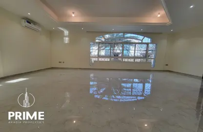 Apartment - 4 Bedrooms - 5 Bathrooms for rent in Hadbat Al Zafranah - Muroor Area - Abu Dhabi