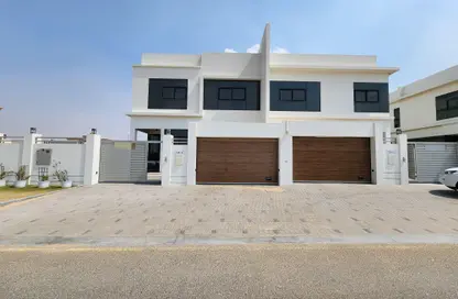 Villa - 4 Bedrooms - 6 Bathrooms for rent in Hoshi 2 - Hoshi - Al Badie - Sharjah