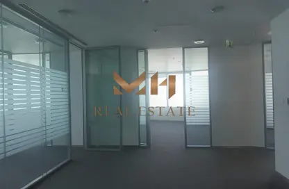 Office Space - Studio - 1 Bathroom for rent in Nation Towers - Corniche Road - Abu Dhabi
