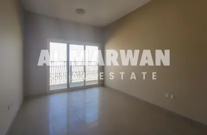 Empty Room image for: Apartment - 3 Bedrooms - 3 Bathrooms for rent in Tilal City B - Tilal City - Sharjah, Image 1