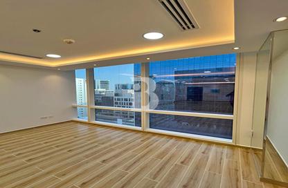 Office Space - Studio for rent in Tamani Art Tower - Business Bay - Dubai