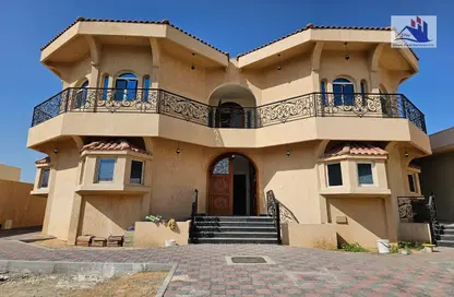 Villa - 6 Bedrooms for rent in Al Rahmaniya - Sharjah