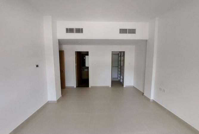 Apartment - 2 Bedrooms - 2 Bathrooms for rent in Mediterranean Cluster - Discovery Gardens - Dubai