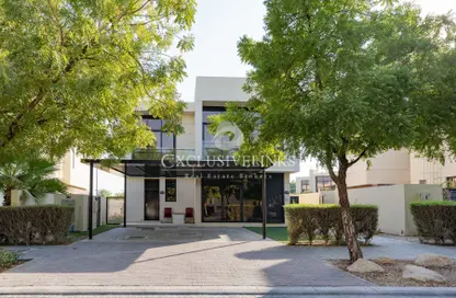 Villa - 5 Bedrooms - 4 Bathrooms for sale in Queens Meadow - DAMAC Hills - Dubai