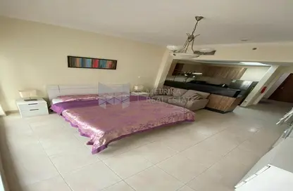 Apartment - 1 Bathroom for rent in Burj Al Nujoom - Downtown Dubai - Dubai