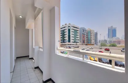 شقة - غرفة نوم - 1 حمام للايجار في شارع الرولة - الرفاعة - بر دبي - دبي