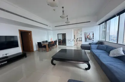 Apartment - 4 Bedrooms - 5 Bathrooms for rent in Ocean Heights - Dubai Marina - Dubai