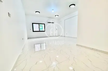 Apartment - 2 Bedrooms - 1 Bathroom for rent in Al Manaseer - Abu Dhabi