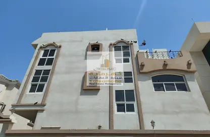 Compound - 5 Bedrooms - 7 Bathrooms for sale in Al Mushrif - Abu Dhabi