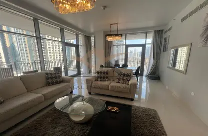 Apartment - 2 Bedrooms - 3 Bathrooms for rent in Boulevard Crescent 2 - BLVD Crescent - Downtown Dubai - Dubai