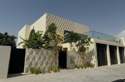 Villa - 3 Bedrooms - 4 Bathrooms for sale in Hayyan - Sharjah