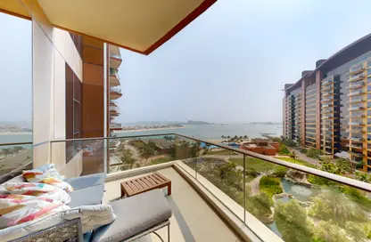 Apartment - 1 Bedroom - 2 Bathrooms for rent in Emerald - Tiara Residences - Palm Jumeirah - Dubai