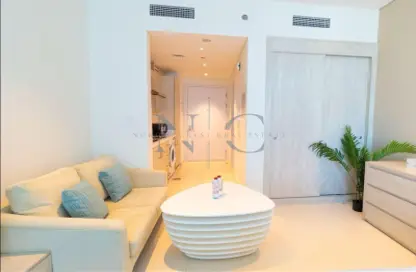 Apartment - Studio - 1 Bathroom for rent in Seven Palm - Palm Jumeirah - Dubai