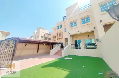 Villa - 5 Bedrooms - 6 Bathrooms for rent in Al Nahyan - Abu Dhabi