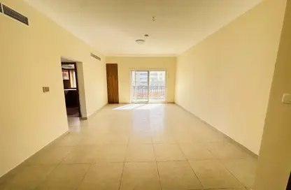 Apartment - 2 Bedrooms - 2 Bathrooms for rent in Fire Station Road - Muwaileh - Sharjah