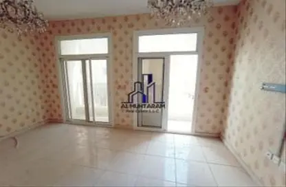 Apartment - 1 Bedroom - 1 Bathroom for rent in Al Qulaya'ah - Al Sharq - Sharjah