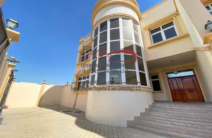 Villa - 4 Bedrooms - 6 Bathrooms for rent in Mohamed Bin Zayed Centre - Mohamed Bin Zayed City - Abu Dhabi