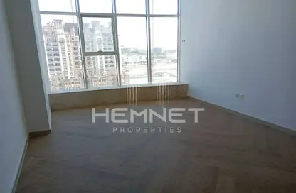 Apartment - 2 Bedrooms - 2 Bathrooms for rent in Zenith A2 Tower - Zenith Towers - Dubai Sports City - Dubai