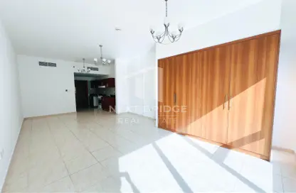 Apartment - 1 Bathroom for rent in Skycourts Tower F - Skycourts Towers - Dubai Land - Dubai