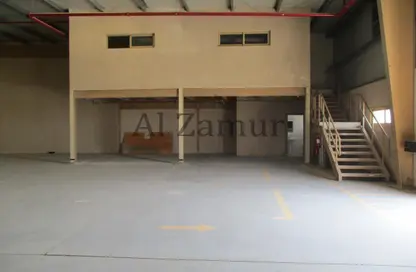 Warehouse - Studio - 1 Bathroom for rent in Phase 1 - Dubai Investment Park (DIP) - Dubai