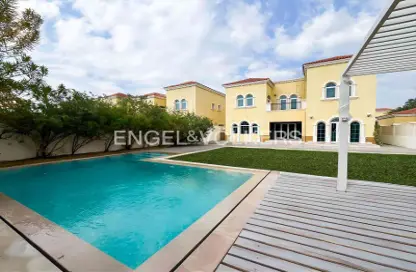 Villa - 3 Bedrooms - 4 Bathrooms for rent in Jumeirah Park Homes - Jumeirah Park - Dubai