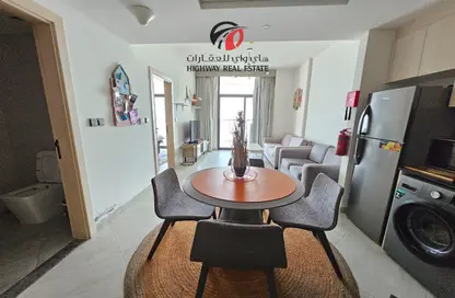 Apartment - 1 Bedroom - 2 Bathrooms for rent in Binghatti Avenue - Al Jaddaf - Dubai