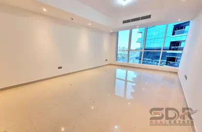 Apartment - 2 Bedrooms - 3 Bathrooms for rent in Al Ahlia tower - Al Khalidiya - Abu Dhabi