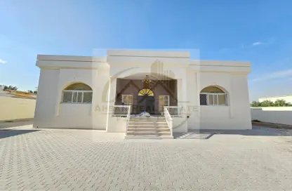 Villa - 3 Bedrooms - 3 Bathrooms for rent in Al Qarain 1 - Al Qarain - Sharjah